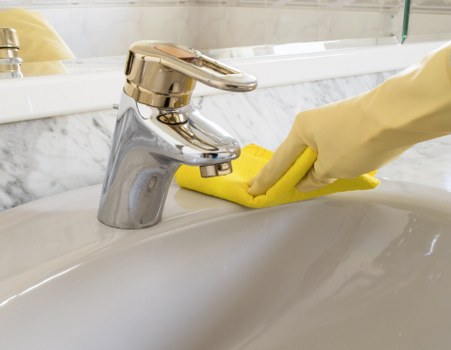 Bathroom deep cleaning in Collierswood for improved hygiene